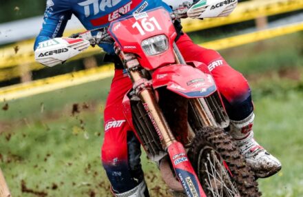 Discover the photo galleries of the Six Days Enduro 2025 in Bergamo: riders, action, and unforgettable moments from the world’s top event.