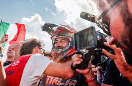 Discover the photo galleries of the Six Days Enduro 2025 in Bergamo: riders, action, and unforgettable moments from the world’s top event.