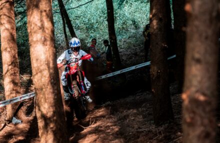 Relive the highlights of the EnduroGP Saint-Agrève weekend through the best action shots of Honda RedMoto riders competing in the FIM EnduroGP World Championship