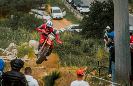 Strong performance and tough conditions at the EnduroGP opener in Custonaci, Sicily. Discover the full photo gallery.