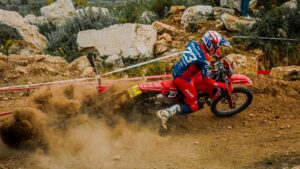 Strong performance and tough conditions at the EnduroGP opener in Custonaci, Sicily. Discover the full photo gallery.