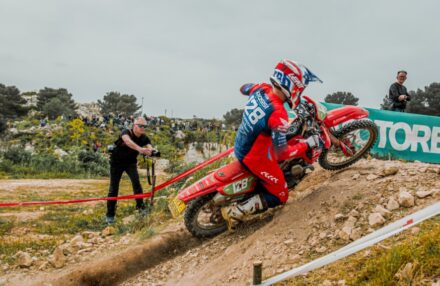 Strong performance and tough conditions at the EnduroGP opener in Custonaci, Sicily. Discover the full photo gallery.