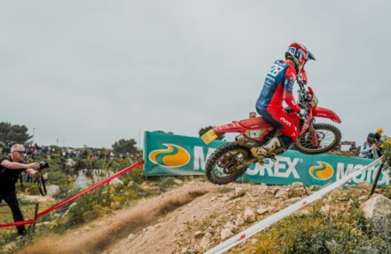 Strong performance and tough conditions at the EnduroGP opener in Custonaci, Sicily. Discover the full photo gallery.