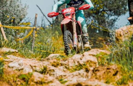 Round 3 Assoluti d’Italia in Caltanissetta: intense Sicilian weekend with standout performances from Corsi, Bernardini, Ahlin and Oldrati. Discover the gallery