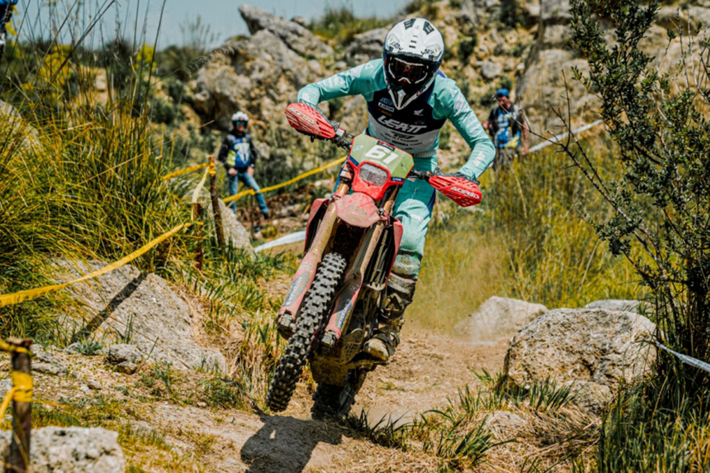 Round 3 Assoluti d’Italia in Caltanissetta: intense Sicilian weekend with standout performances from Corsi, Bernardini, Ahlin and Oldrati. Discover the gallery