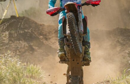 Round 3 Assoluti d’Italia in Caltanissetta: intense Sicilian weekend with standout performances from Corsi, Bernardini, Ahlin and Oldrati. Discover the gallery