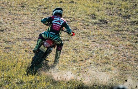 Strong performance at Assoluti d’Italia Enduro Round 2 in Pomarance: two podiums for the team. Discover the full photo gallery.