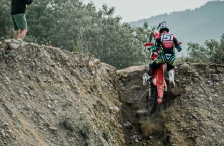 Relive the 2026 Oliana EnduroGP: highlights, podiums, and intense racing action in our photo gallery