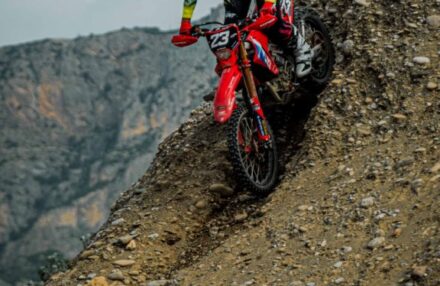 Relive the 2026 Oliana EnduroGP: highlights, podiums, and intense racing action in our photo gallery
