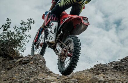 Relive the 2026 Oliana EnduroGP: highlights, podiums, and intense racing action in our photo gallery