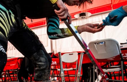 Strong performance at Assoluti d’Italia Enduro Round 2 in Pomarance: two podiums for the team. Discover the full photo gallery.