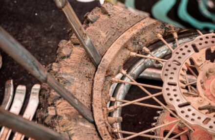 Strong performance at Assoluti d’Italia Enduro Round 2 in Pomarance: two podiums for the team. Discover the full photo gallery.