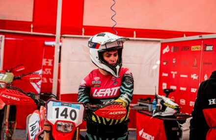 Strong performance at Assoluti d’Italia Enduro Round 2 in Pomarance: two podiums for the team. Discover the full photo gallery.