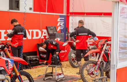 Relive the 2026 Oliana EnduroGP: highlights, podiums, and intense racing action in our photo gallery