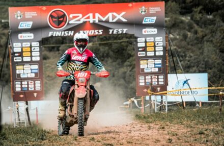 Strong performance at Assoluti d’Italia Enduro Round 2 in Pomarance: two podiums for the team. Discover the full photo gallery.