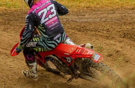 Relive the 2026 Oliana EnduroGP: highlights, podiums, and intense racing action in our photo gallery