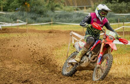 Relive the 2026 Oliana EnduroGP: highlights, podiums, and intense racing action in our photo gallery