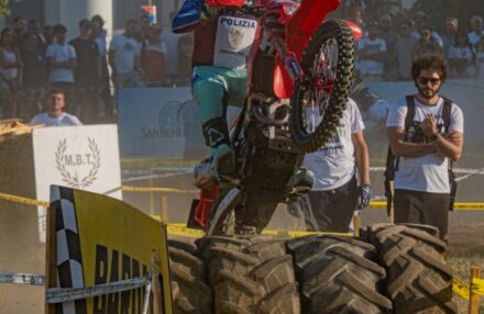 Round 4 Assoluti d'Italia in Pianello Val Tidone: Bernardini returns to racing, both he and Oldrati reach the podium. Ahlin and Corsi impress. Discover the gallery