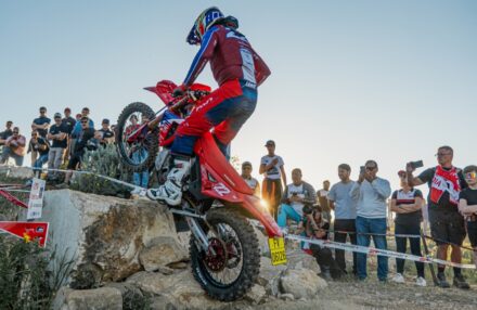 Strong performance and tough conditions at the EnduroGP opener in Custonaci, Sicily. Discover the full photo gallery.
