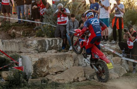 Strong performance and tough conditions at the EnduroGP opener in Custonaci, Sicily. Discover the full photo gallery.