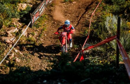 Strong performance and tough conditions at the EnduroGP opener in Custonaci, Sicily. Discover the full photo gallery.