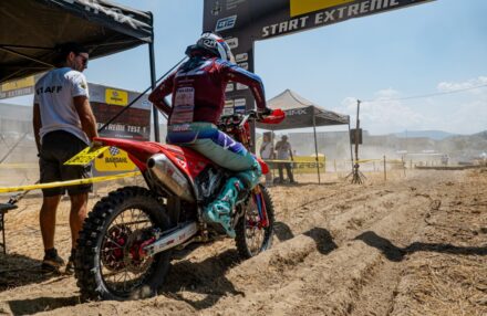 Round 4 Assoluti d'Italia in Pianello Val Tidone: Bernardini returns to racing, both he and Oldrati reach the podium. Ahlin and Corsi impress. Discover the gallery
