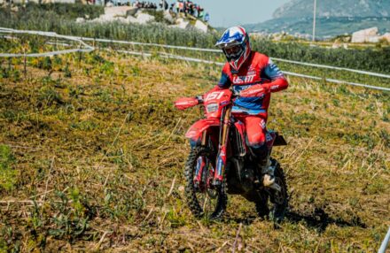 Strong performance and tough conditions at the EnduroGP opener in Custonaci, Sicily. Discover the full photo gallery.