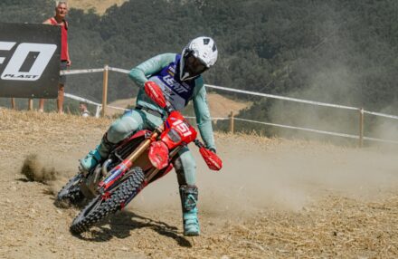 Round 4 Assoluti d'Italia in Pianello Val Tidone: Bernardini returns to racing, both he and Oldrati reach the podium. Ahlin and Corsi impress. Discover the gallery