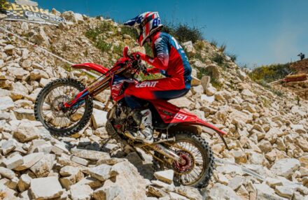 Strong performance and tough conditions at the EnduroGP opener in Custonaci, Sicily. Discover the full photo gallery.