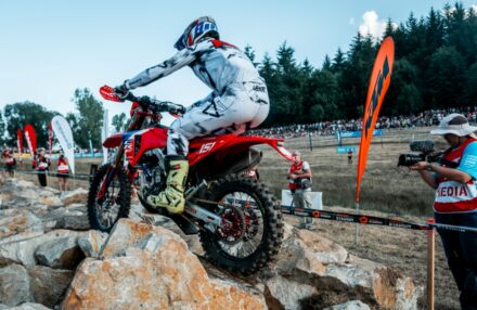 Relive the highlights of the EnduroGP Saint-Agrève weekend through the best action shots of Honda RedMoto riders competing in the FIM EnduroGP World Championship