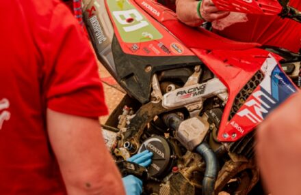 Strong performance and tough conditions at the EnduroGP opener in Custonaci, Sicily. Discover the full photo gallery.