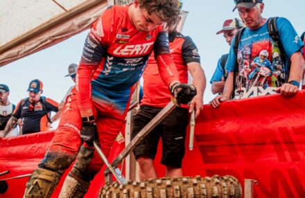 Strong performance and tough conditions at the EnduroGP opener in Custonaci, Sicily. Discover the full photo gallery.