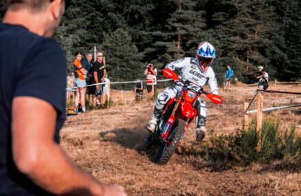 Relive the highlights of the EnduroGP Saint-Agrève weekend through the best action shots of Honda RedMoto riders competing in the FIM EnduroGP World Championship