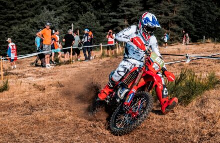 Relive the highlights of the EnduroGP Saint-Agrève weekend through the best action shots of Honda RedMoto riders competing in the FIM EnduroGP World Championship