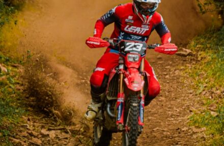 Strong performance and tough conditions at the EnduroGP opener in Custonaci, Sicily. Discover the full photo gallery.