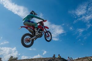 A hard-fought weekend in Fafe for the team as Max Ahlin closes in on the E2 podium and Valentino Corsi secures a strong third place in J1 at EnduroGP Portugal