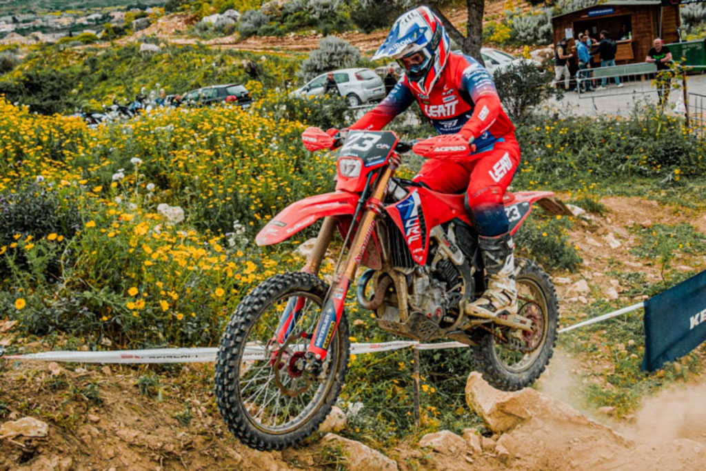 Strong performance and tough conditions at the EnduroGP opener in Custonaci, Sicily. Discover the full photo gallery.