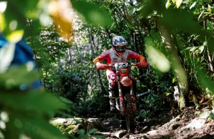 Discover the photo gallery of the EnduroGP Italy 2025 in Boario Terme with the Honda RedMoto Racing World Enduro Team in action. All the pictures...