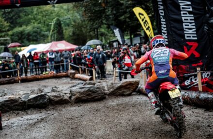 Discover the photo gallery of the EnduroGP Italy 2025 in Boario Terme with the Honda RedMoto Racing World Enduro Team in action. All the pictures...