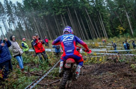 Discover the photo gallery of the EnduroGP Germany 2025 in Vila de Rei with the Honda RedMoto Racing World Enduro Team in action. All the pictures from best actions
