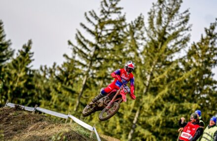 Discover the photo gallery of the EnduroGP Germany 2025 in Vila de Rei with the Honda RedMoto Racing World Enduro Team in action. All the pictures from best actions