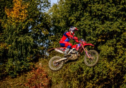 Discover the photo gallery of the EnduroGP Germany 2025 in Vila de Rei with the Honda RedMoto Racing World Enduro Team in action. All the pictures from best actions