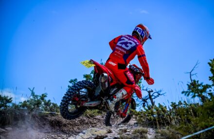 Honda Racing RedMoto Enduro Team concludes the 2025 Enduro Italian Championship with two Vice-Champion titles, thanks to standout performances by Manolo Morettini and Samuele Bernardini in a thrilling season finale.