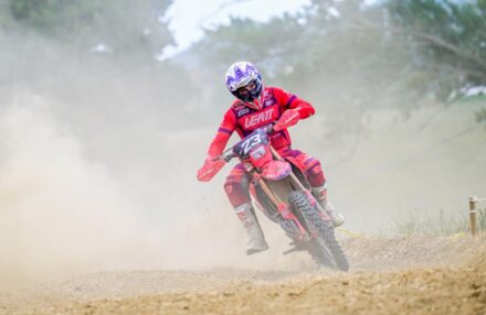 Honda Racing RedMoto Enduro Team concludes the 2025 Enduro Italian Championship with two Vice-Champion titles, thanks to standout performances by Manolo Morettini and Samuele Bernardini in a thrilling season finale.