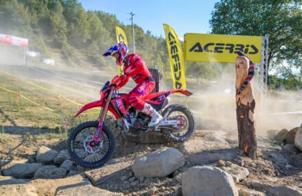 Honda Racing RedMoto Enduro Team concludes the 2025 Enduro Italian Championship with two Vice-Champion titles, thanks to standout performances by Manolo Morettini and Samuele Bernardini in a thrilling season finale.