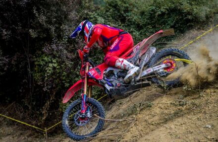 Honda Racing RedMoto Enduro Team concludes the 2025 Enduro Italian Championship with two Vice-Champion titles, thanks to standout performances by Manolo Morettini and Samuele Bernardini in a thrilling season finale.