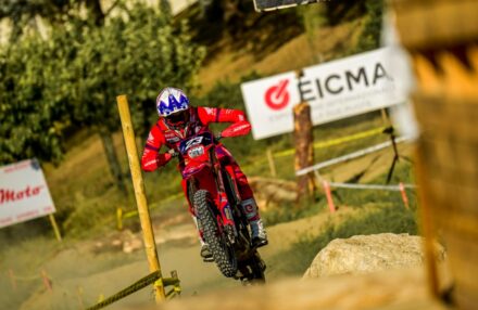 Honda Racing RedMoto Enduro Team concludes the 2025 Enduro Italian Championship with two Vice-Champion titles, thanks to standout performances by Manolo Morettini and Samuele Bernardini in a thrilling season finale.