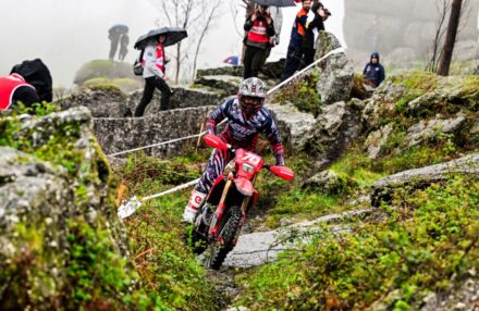 Strong start for Honda Racing RedMoto at EnduroGP Portugal: Holcombe and Bernardini shine, Morettini scores top 10 in his E2 debut.