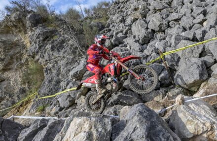 Podium finishes for Holcombe, Bernardini, and Morettini at the 2025 Assoluti d’Italia opener. Explore our gallery of Honda Racing RedMoto Enduro Team in action!