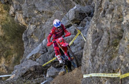 Podium finishes for Holcombe, Bernardini, and Morettini at the 2025 Assoluti d’Italia opener. Explore our gallery of Honda Racing RedMoto Enduro Team in action!